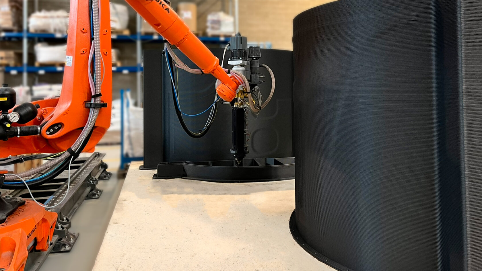 Shaping the manufacturing of industrial tooling with large format 3D printing image