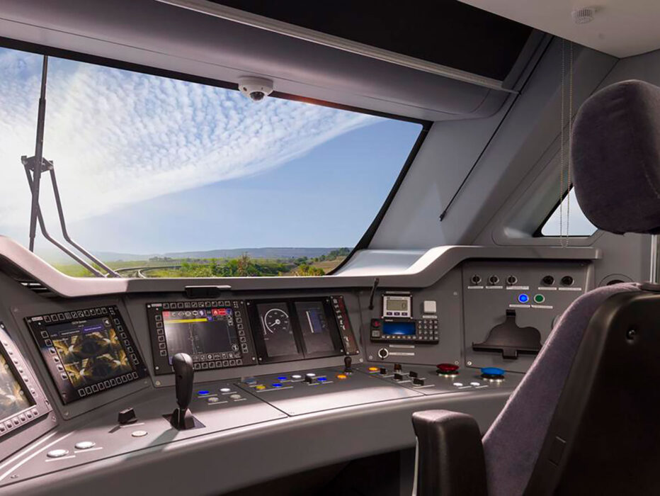 Alstom redefines the production of simulator driver desks with Caracol’s robotic LFAM technology